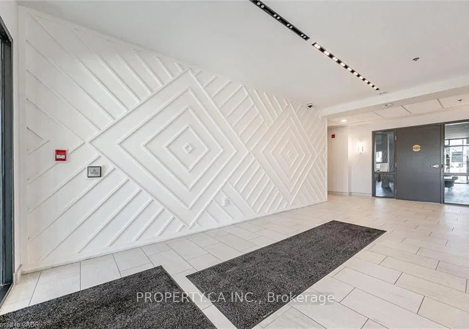 110-fergus-avenue-kitchener-ontario-x12696582