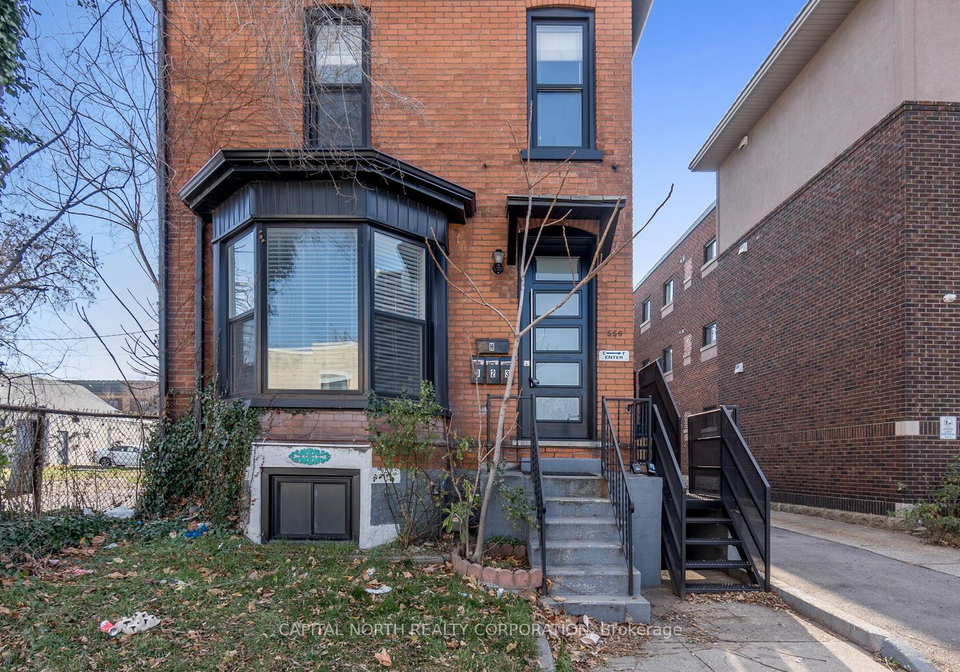 556-king-street-e-hamilton-ontario-x12696836
