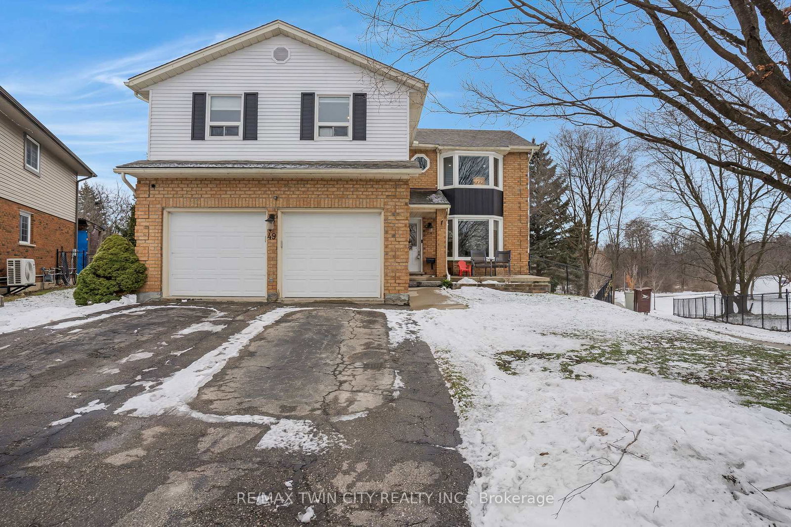 49-wyandotte-court-kitchener-ontario-x12697056