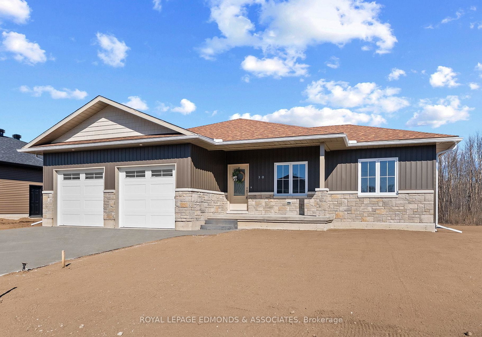 30-bamagillia-street-whitewater-region-ontario-x12697116