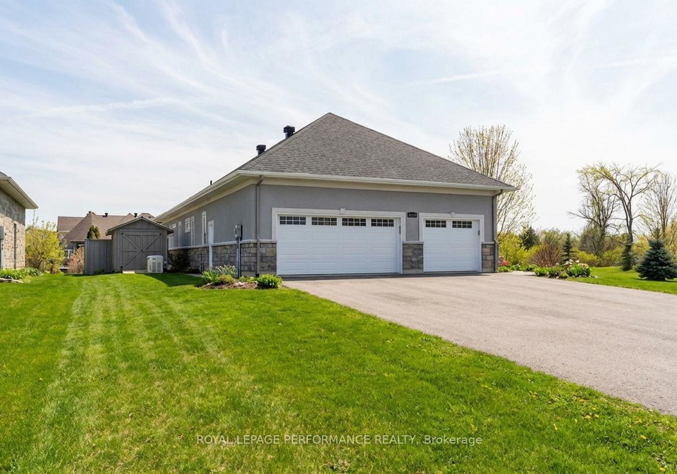 18132-st-laurent-boulevard-south-glengarry-ontario-x12697128