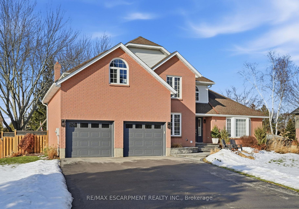 9-cornelia-court-hamilton-ontario-x12697164