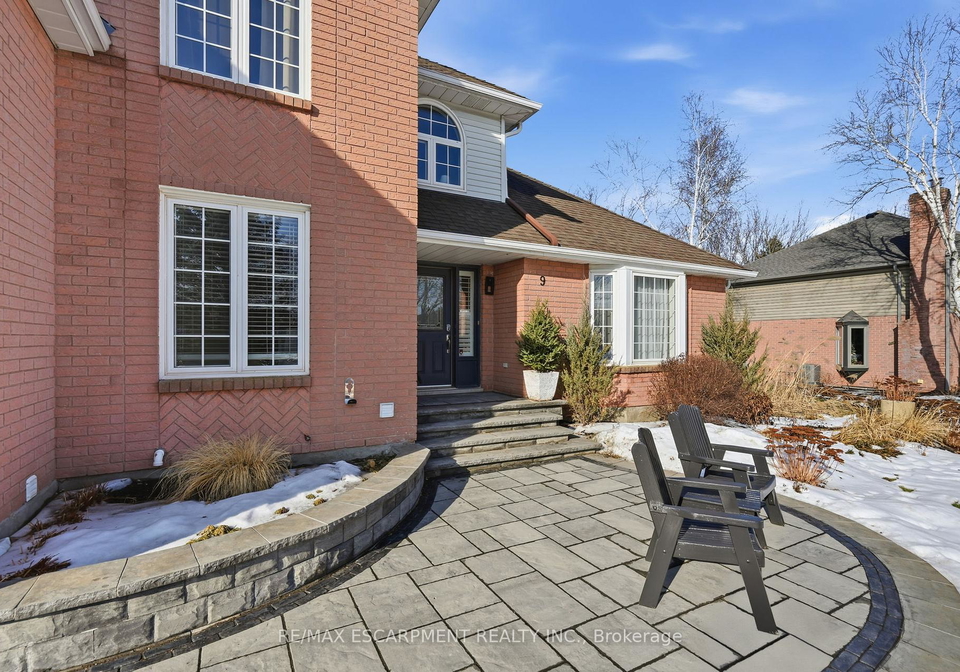 9-cornelia-court-hamilton-ontario-x12697164