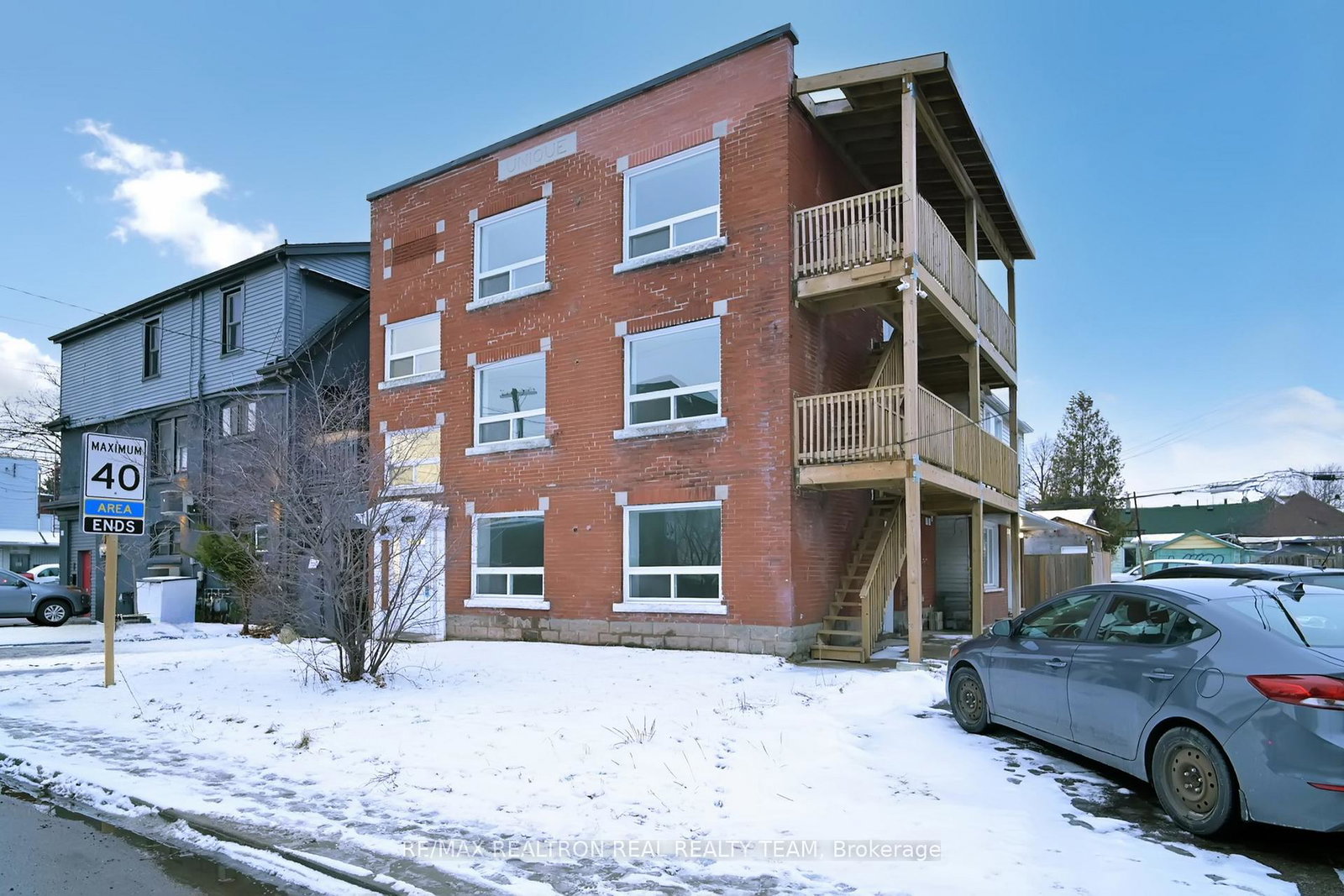 195-balmoral-avenue-n-hamilton-ontario-x12697586
