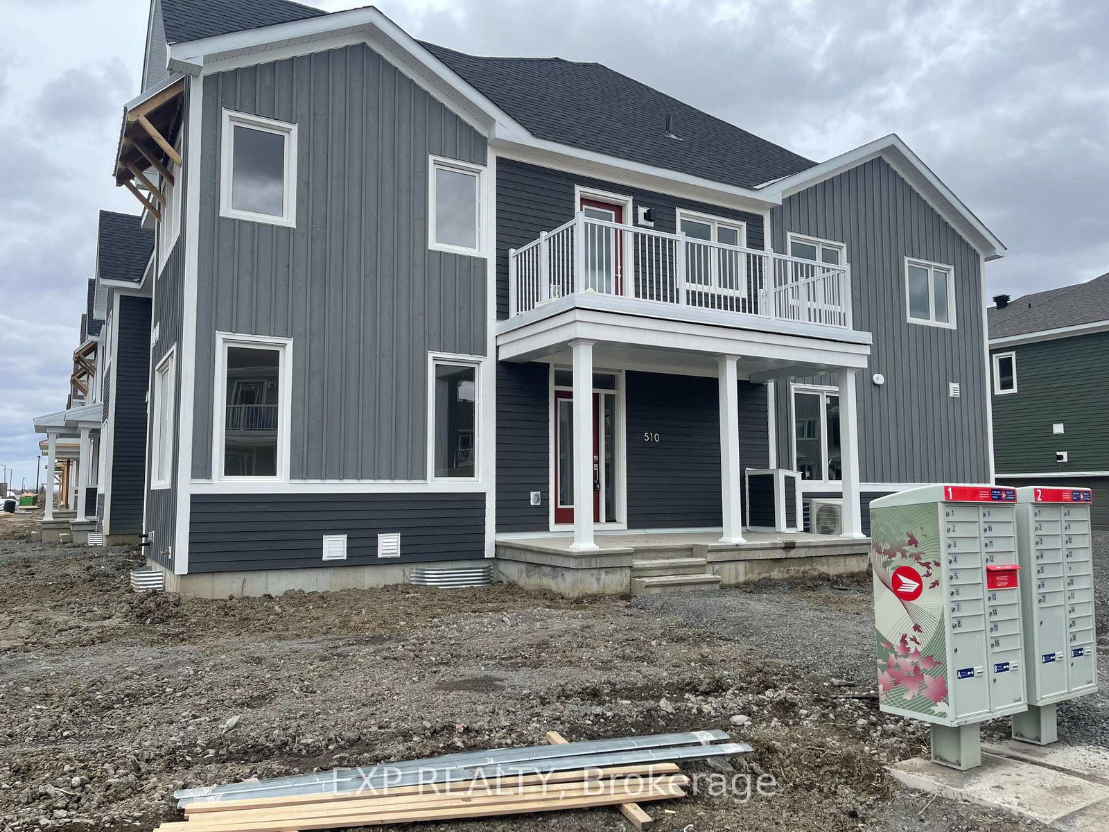 510-oldenburg-avenue-ottawa-ontario-x12697682