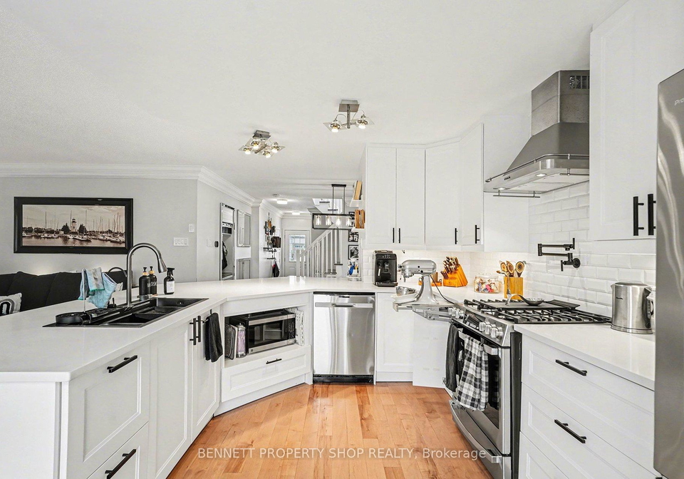 427-montserrat-street-ottawa-ontario-x12697718