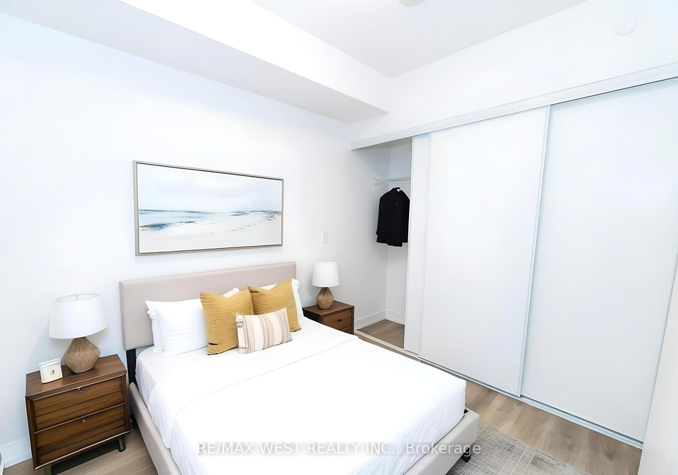 1-jarvis-street-hamilton-ontario-x12697810