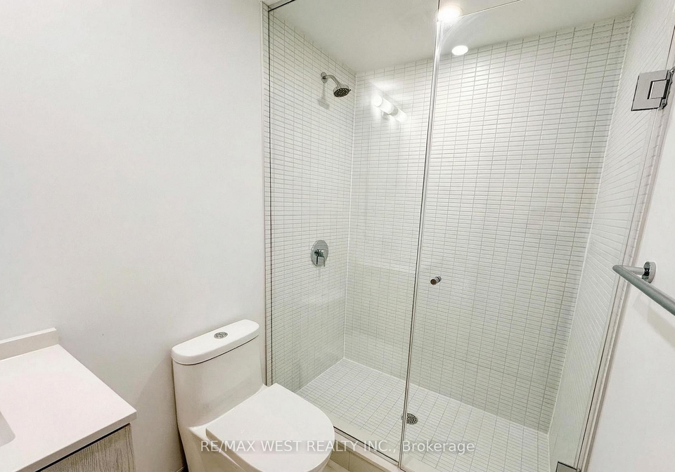 1-jarvis-street-hamilton-ontario-x12697810