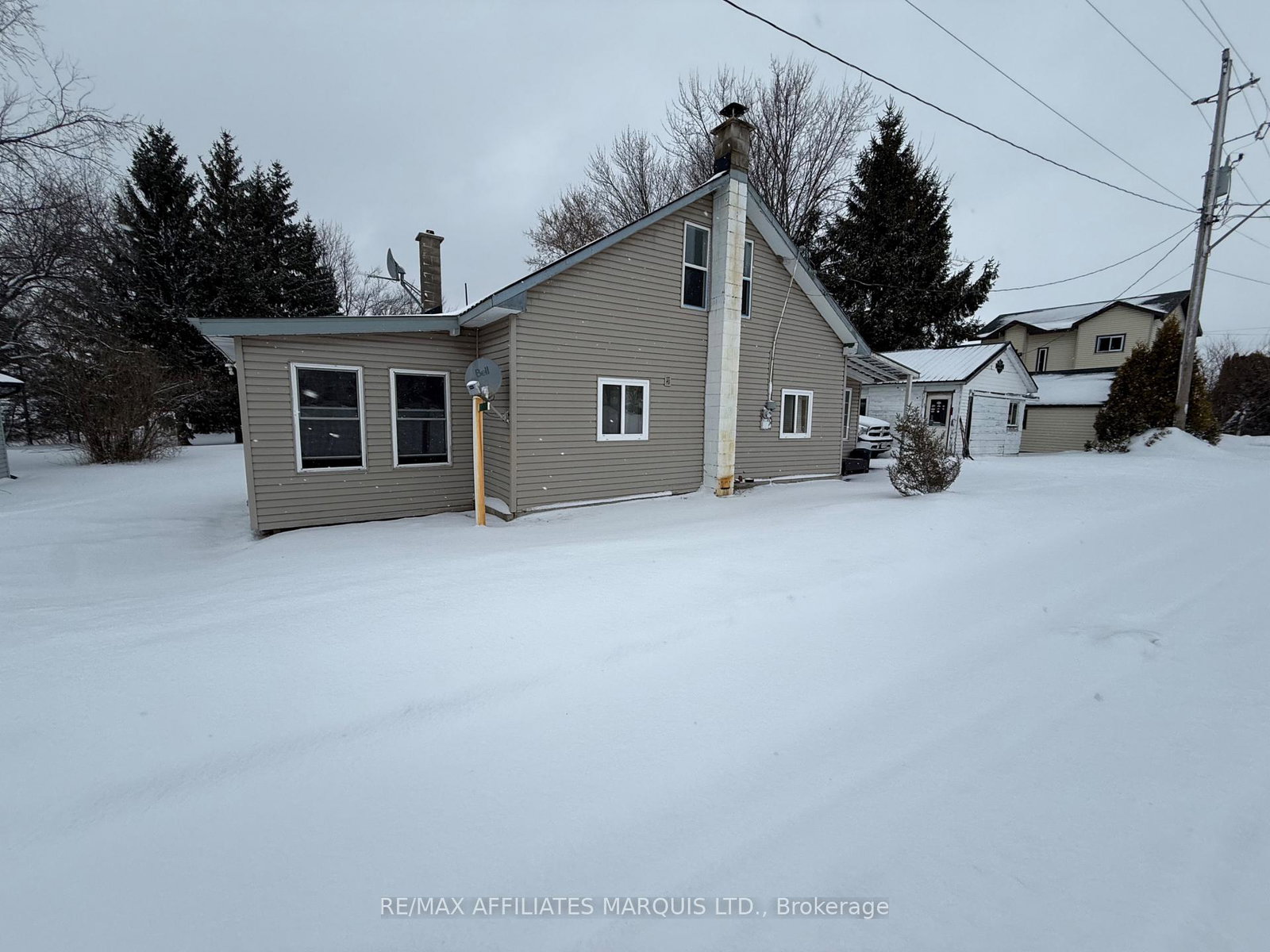 16395-centennial-drive-north-stormont-ontario-x12697866