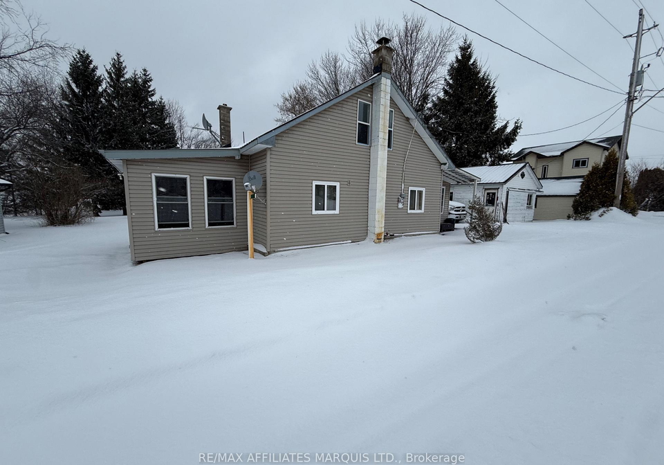 16395-centennial-drive-north-stormont-ontario-x12697866