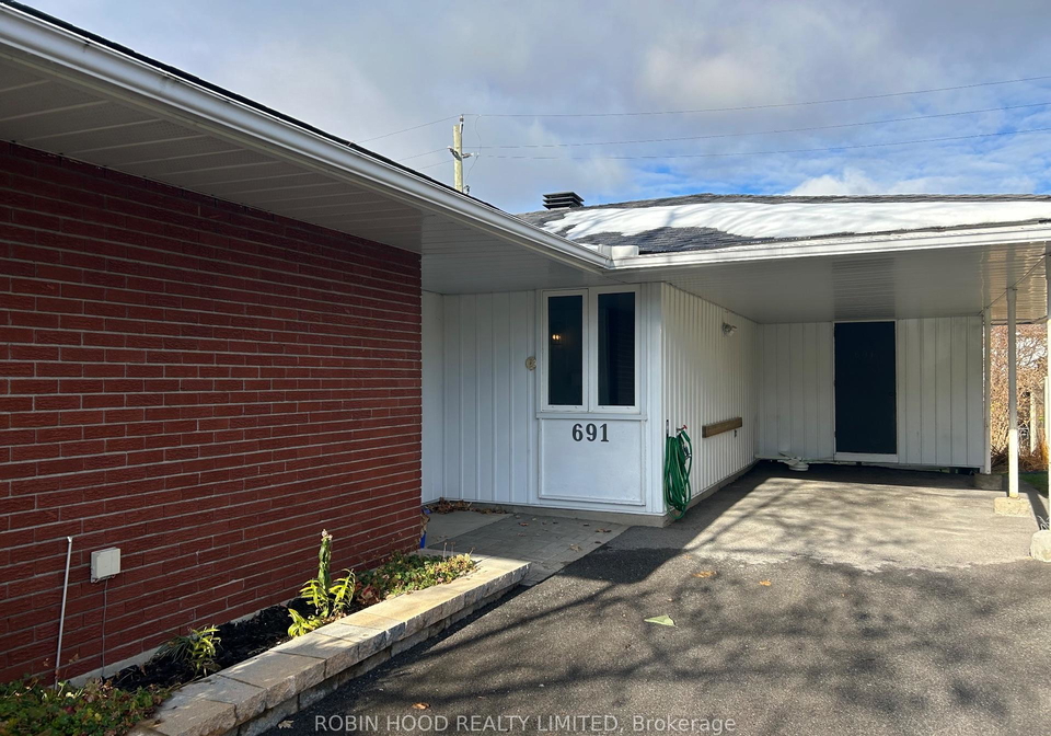 691-fielding-drive-ottawa-ontario-x12698008