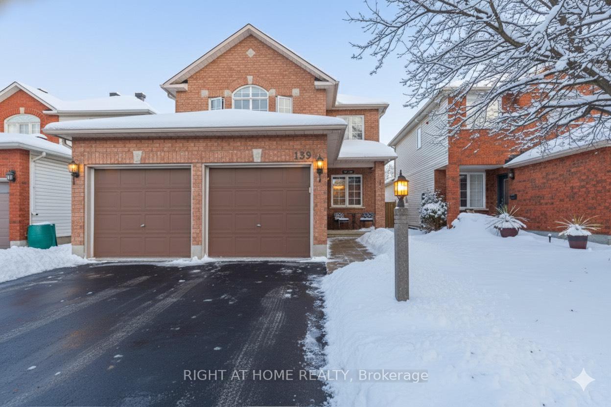 139-locheland-crescent-ottawa-ontario-x12698704