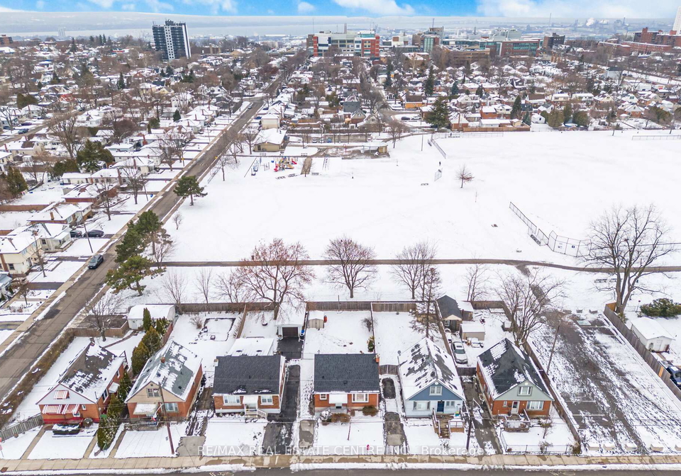 635-queensdale-avenue-e-hamilton-ontario-x12698794