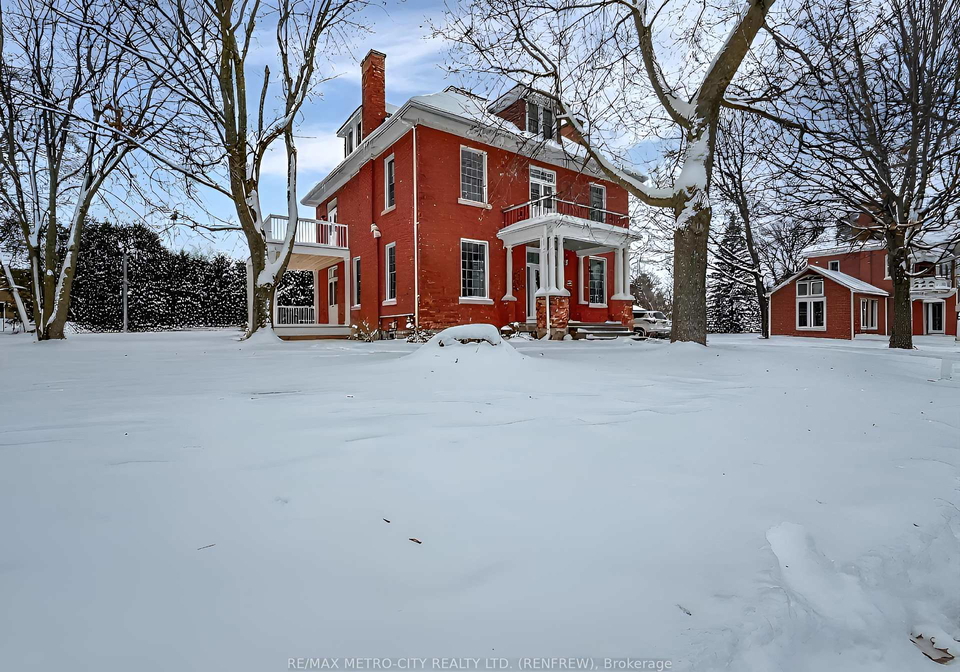 298-barr-street-renfrew-ontario-x12698906