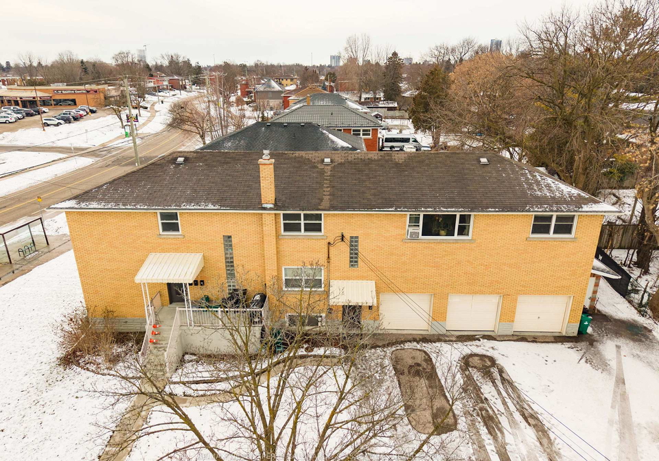 230-sherwood-avenue-kitchener-ontario-x12698964