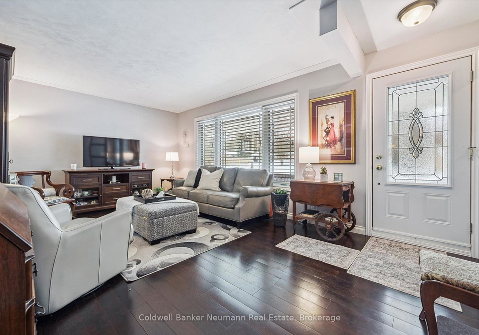 212-waverley-drive-guelph-ontario-x12699052