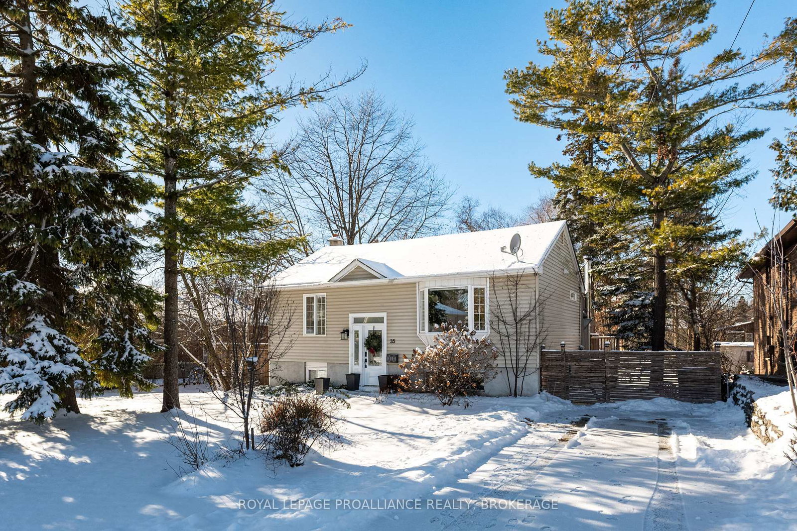 35-montgomery-boulevard-kingston-ontario-x12699072