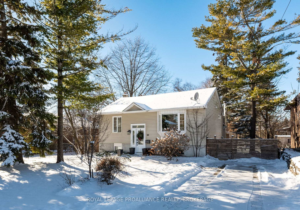 35-montgomery-boulevard-kingston-ontario-x12699072