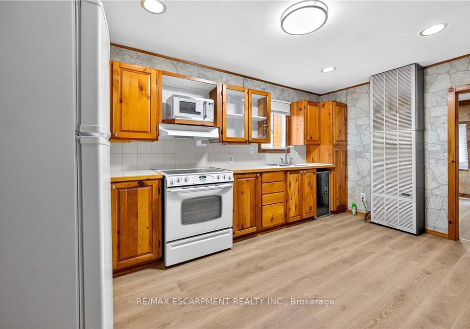 544-quebec-street-hamilton-ontario-x12699076