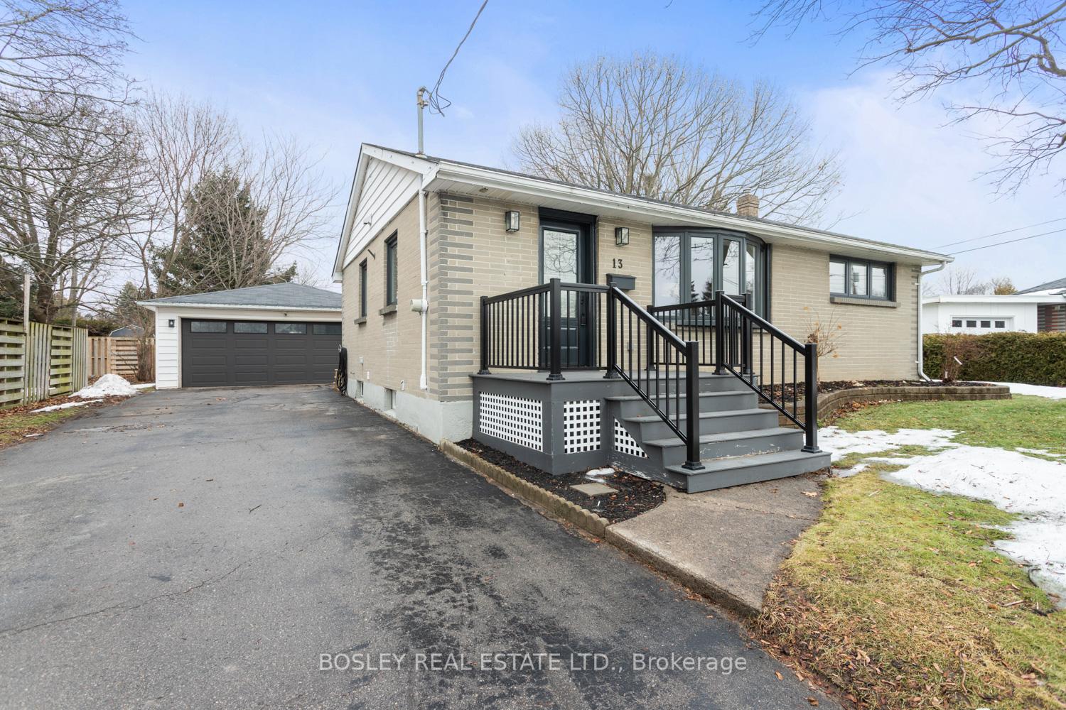 13-hillcrest-drive-port-hope-ontario-x12699122