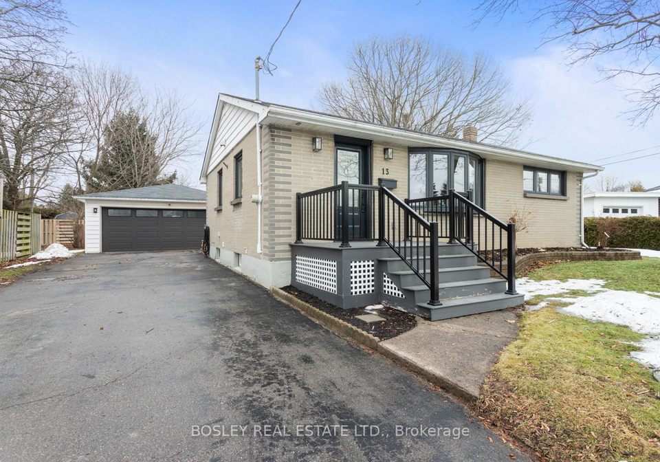 13-hillcrest-drive-port-hope-ontario-x12699122