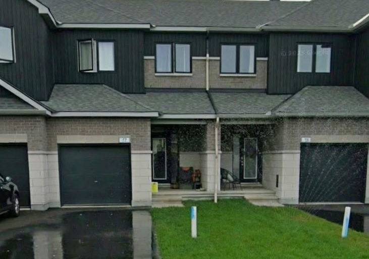77-richelieu-street-russell-ontario-x12699222