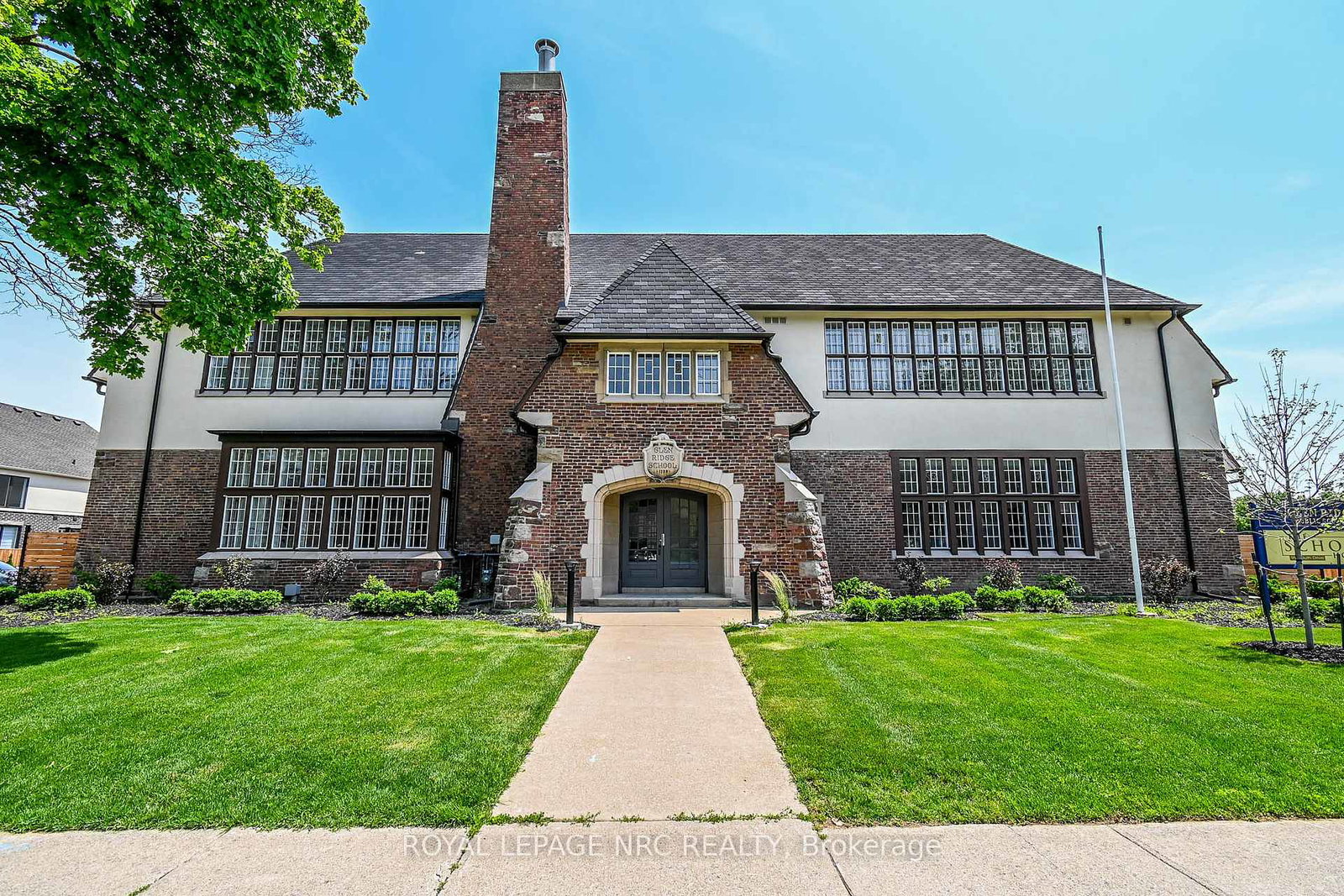 99-south-drive-st-catharines-ontario-x12699226