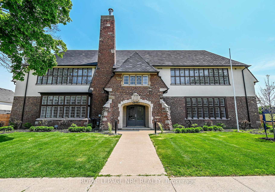 99-south-drive-st-catharines-ontario-x12699226