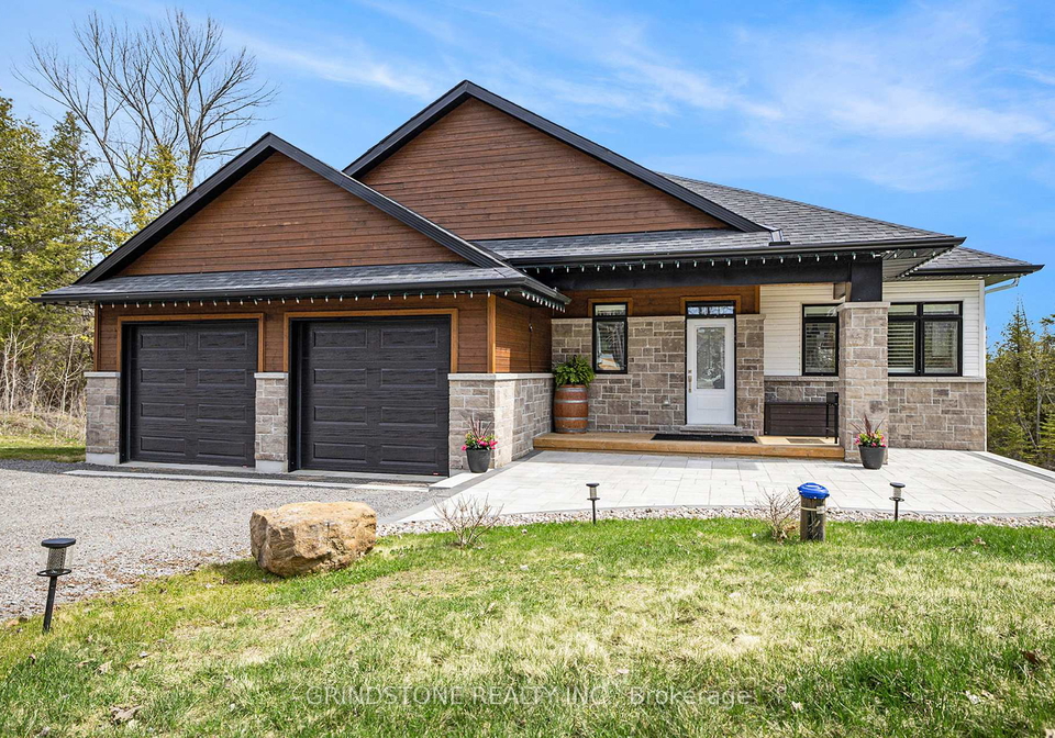 52-morning-flight-court-greater-madawaska-ontario-x12699512