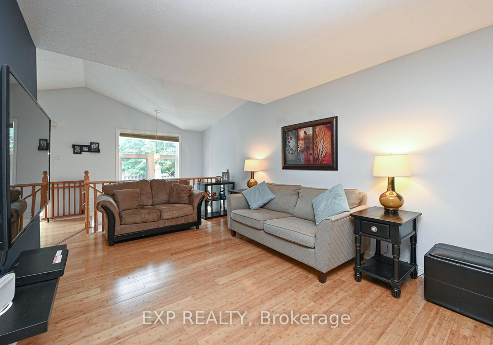 677-wildshore-crescent-ottawa-ontario-x12699752