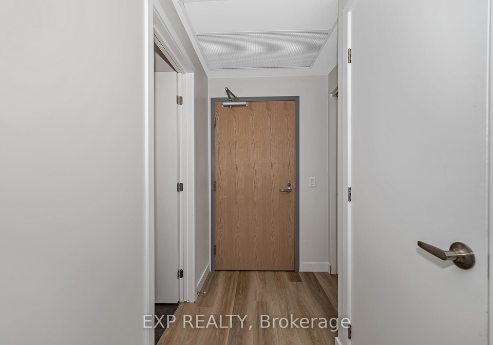 211-armstrong-street-ottawa-ontario-x12700208