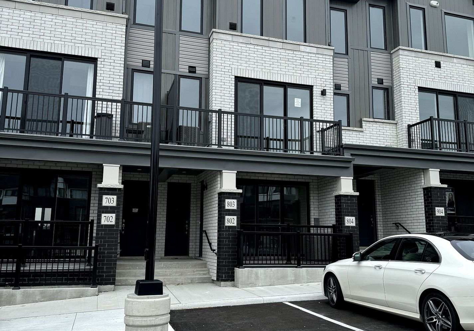 160-densmore-road-cobourg-ontario-x12700310