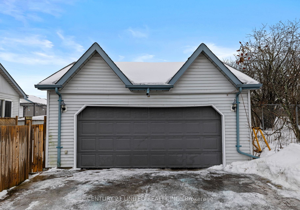 1175-neptune-street-peterborough-ontario-x12700462