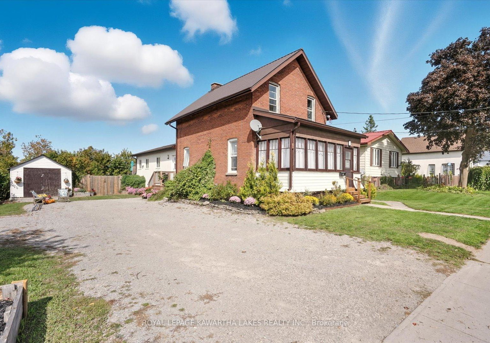 18-mary-street-w-kawartha-lakes-ontario-x12700570