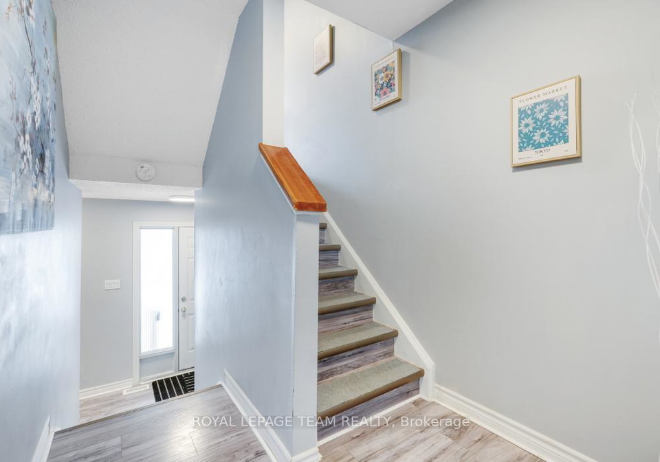 52-alison-korn-private-ottawa-ontario-x12700938