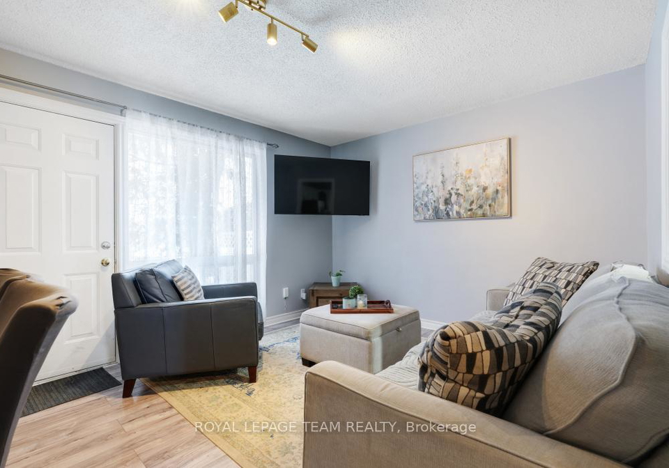 52-alison-korn-private-ottawa-ontario-x12700938