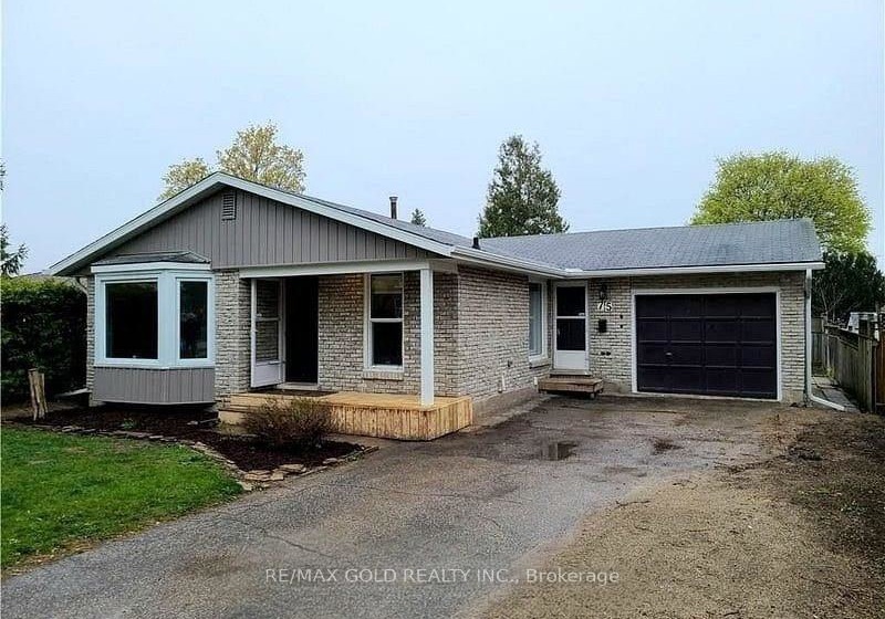 75-pepperwood-crescent-kitchener-ontario-x12701322