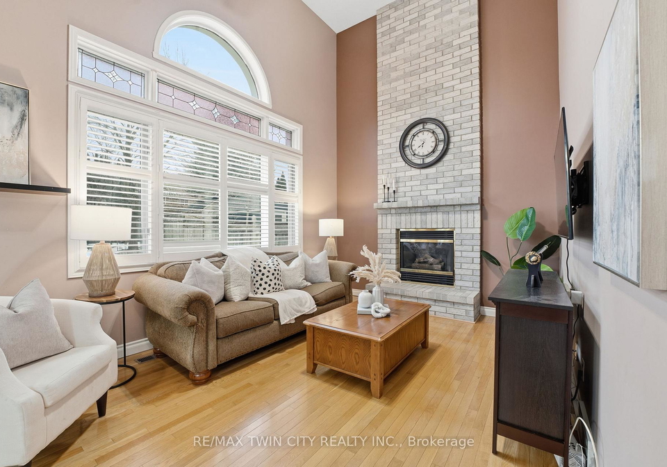 68-fairlake-drive-cambridge-ontario-x12701528