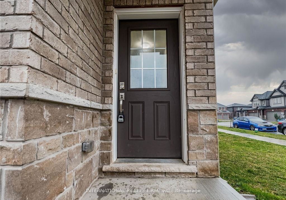 1-haney-drive-thorold-ontario-x12702258