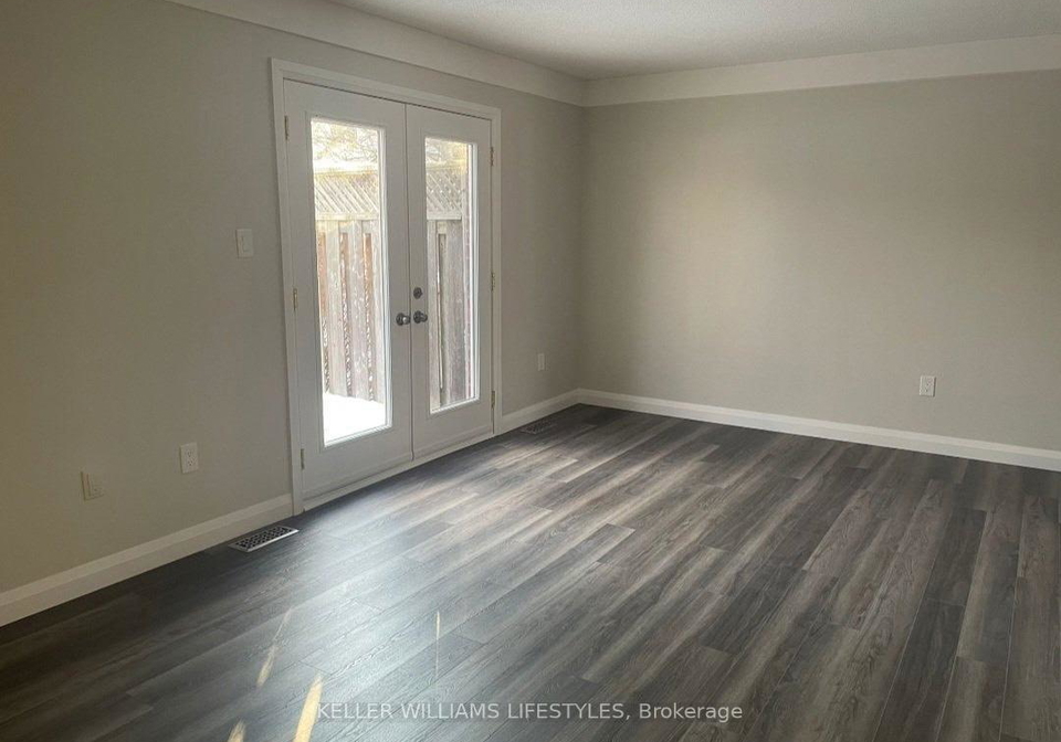 70-chapman-court-london-north-ontario-x12702314
