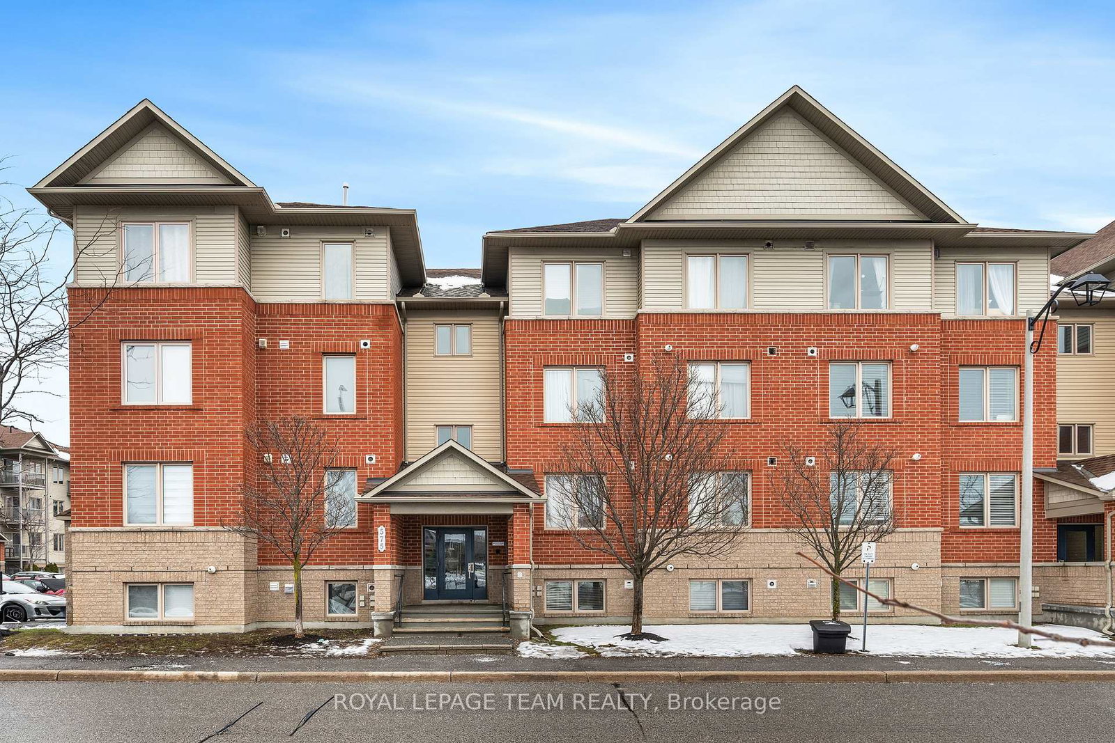 575-stonefield-private-ottawa-ontario-x12702422