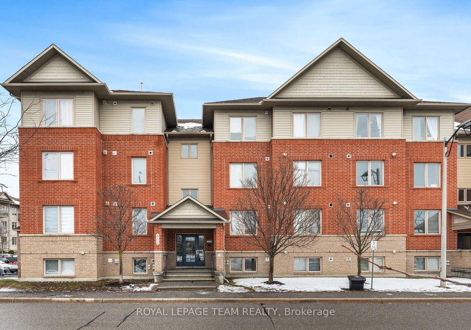 575-stonefield-private-ottawa-ontario-x12702422