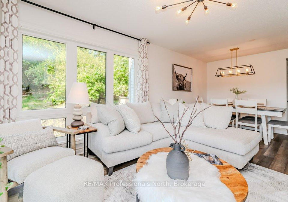33-deerhurst-drive-huntsville-ontario-x12702432