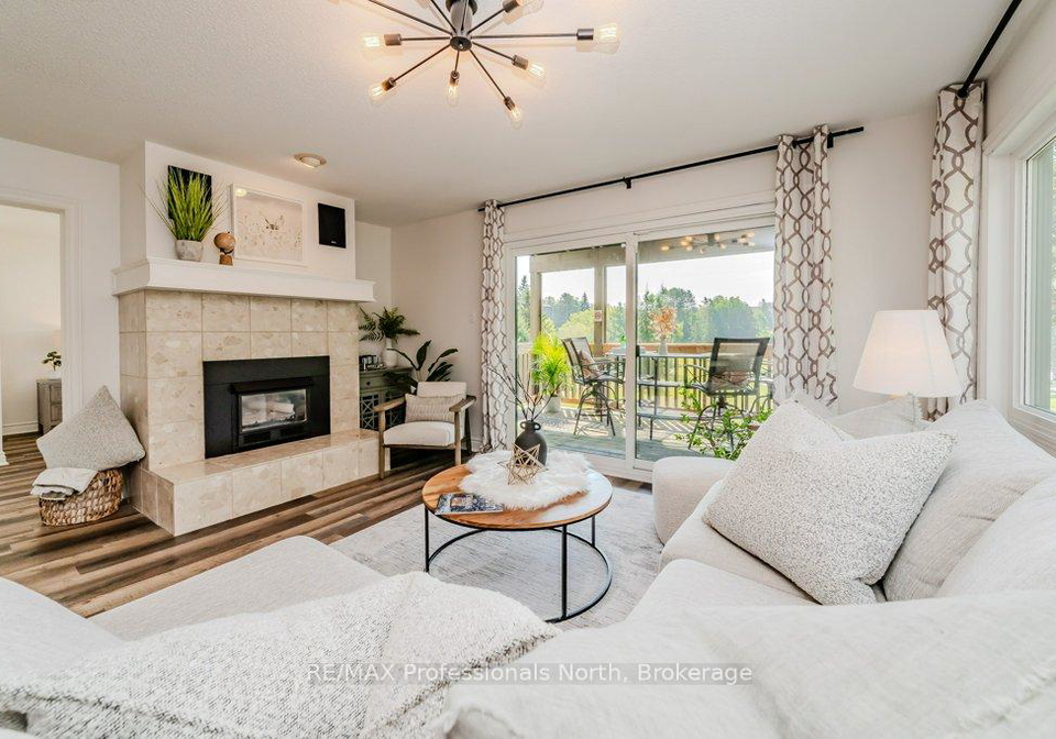 33-deerhurst-drive-huntsville-ontario-x12702432