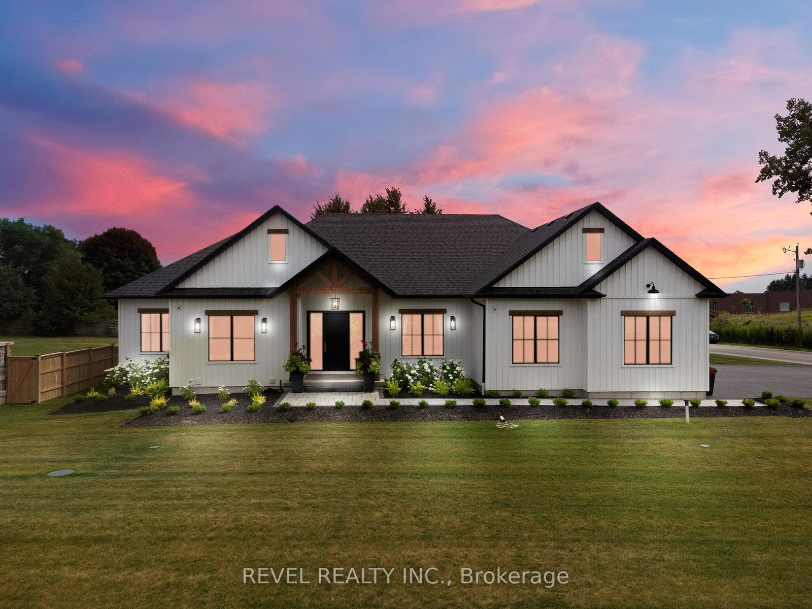 4678-lobsinger-line-wellesley-ontario-x12702954