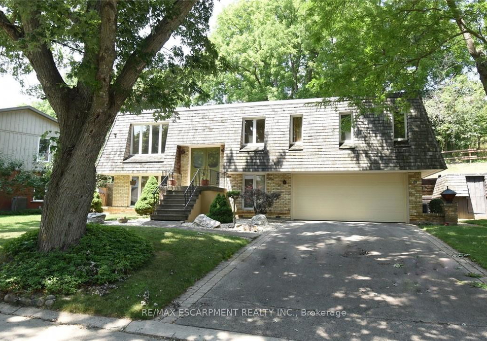 30-terrace-drive-hamilton-ontario-x12703096