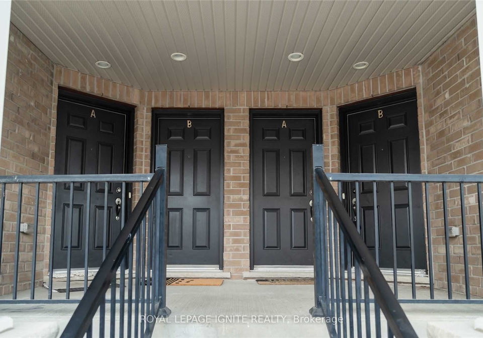 15-carere-crescent-guelph-ontario-x12703230