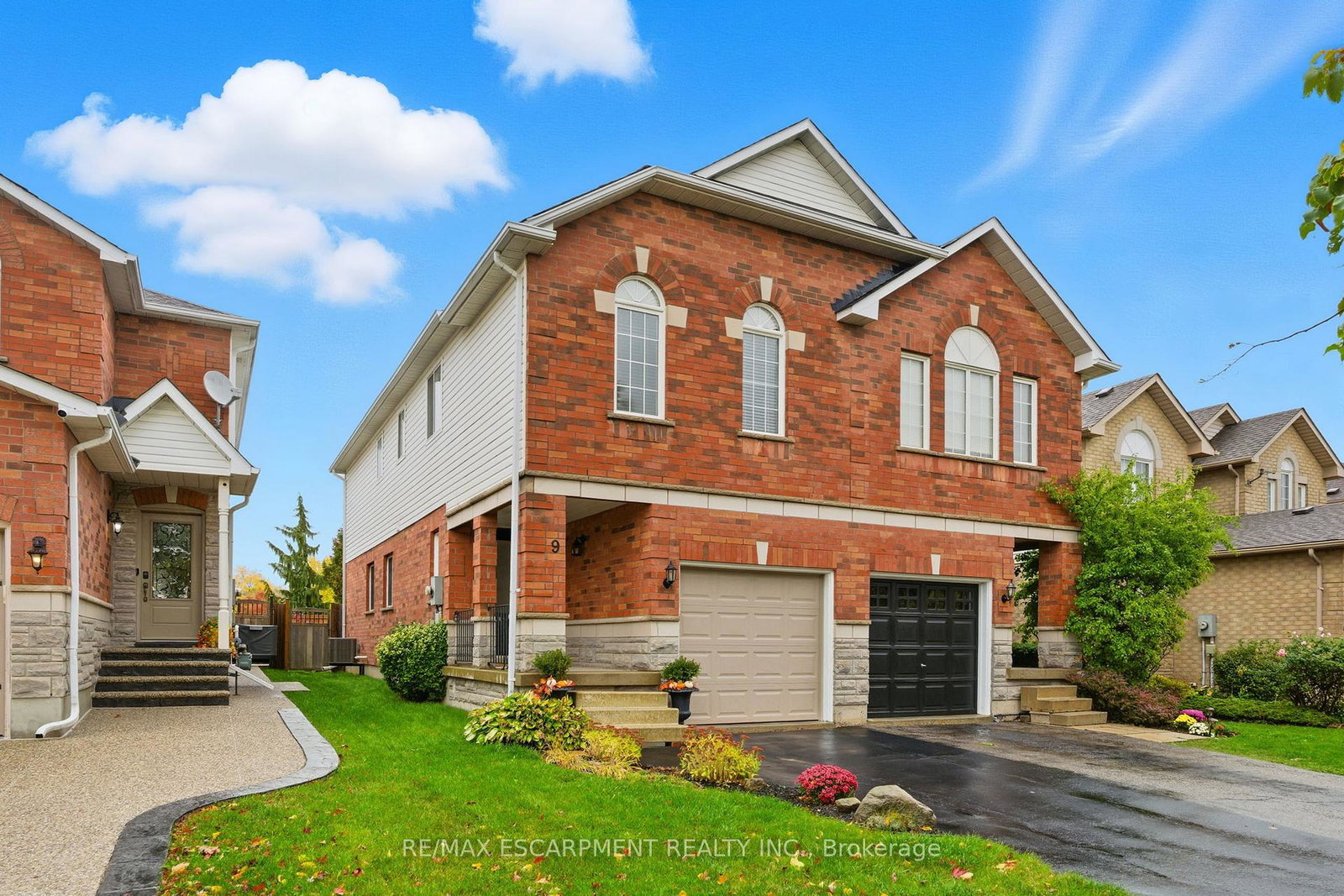 9-slater-court-hamilton-ontario-x12703234
