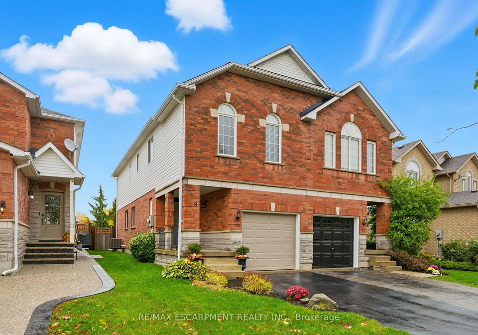 9-slater-court-hamilton-ontario-x12703234