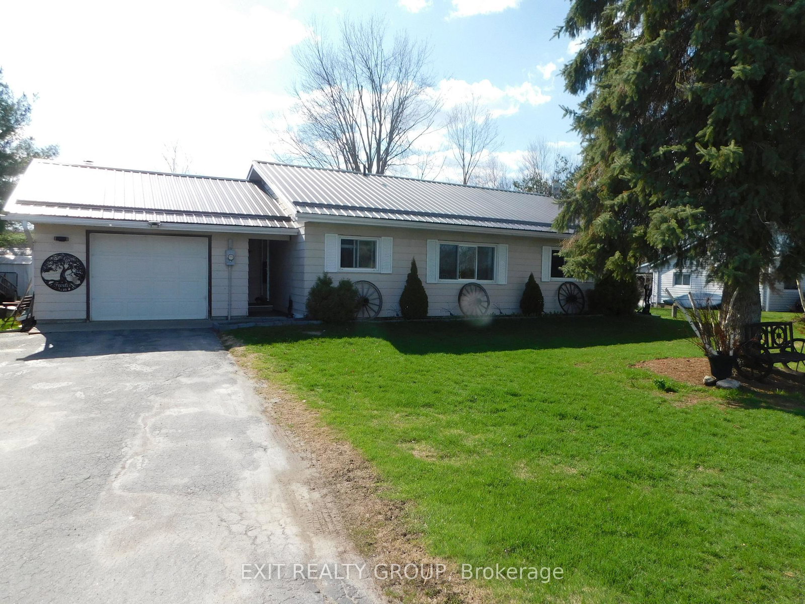 151-stoco-road-tweed-ontario-x12703432